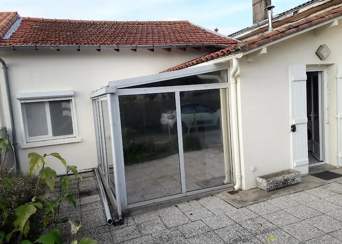 Prázdninový dům Maison Jmb Royan